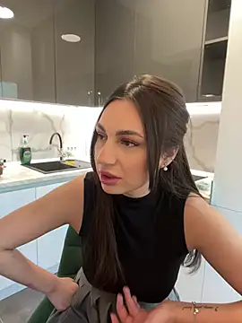 Snapshot of claraxjoyy chatting on March 20, 4:51 am claraxjoyy online show from March 20, 4:51 am