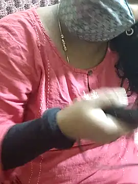 Snapshot of Rathi22 chatting on November 11, 3:17 am Rathi22 online show from November 11, 3:17 am