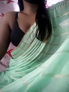 Snapshot of muskan-Sharma chatting on February 16, 8:21 am muskan-Sharma online show from February 16, 8:21 am