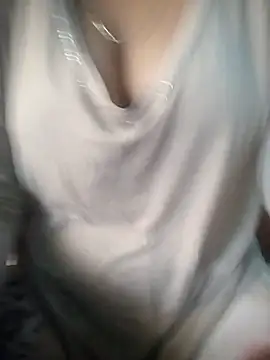 Snapshot of muskan-Sharma chatting on September 11, 4:23 am muskan-Sharma online show from September 11, 4:23 am