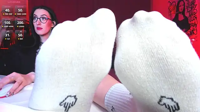 Snapshot of Miss_Alice__ chatting on March 19, 1:54 am Miss Alice online show from March 19, 1:54 am