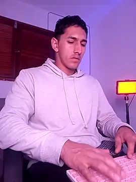 Snapshot of Joylopez_fit chatting on November 29, 9:12 am Joylopez fit online show from November 29, 9:12 am