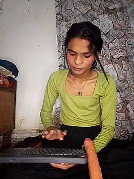 Snapshot of Enna_Zarza_ chatting on October 27, 6:28 am Enna Zarza online show from October 27, 6:28 am