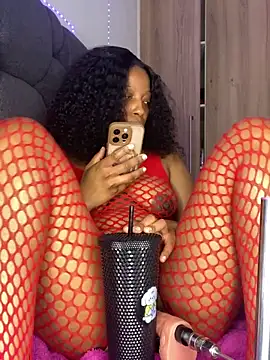 Thando04 online show from October 6, 1:08 pm