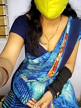 lovelygirl4567 online show from February 17, 2:59 pm