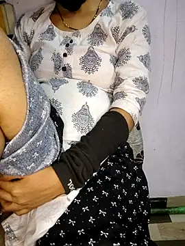 lovelygirl4567 online show from March 2, 3:16 pm