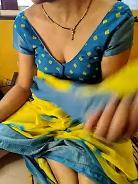 lovelygirl4567 online show from March 18, 7:41 am