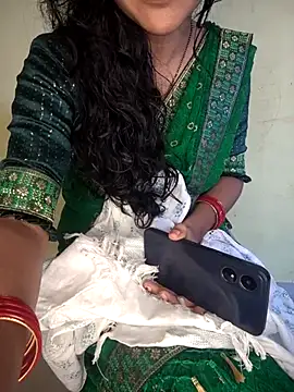 lovelygirl4567 online show from September 24, 7:01 am