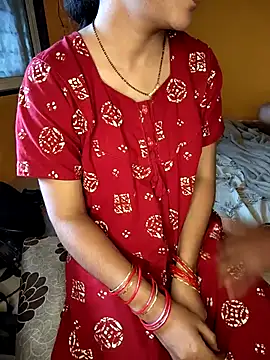 lovelygirl4567 online show from October 6, 3:48 am