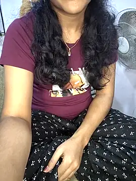 lovelygirl4567 online show from November 13, 3:33 pm