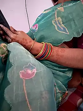 lovelygirl4567 online show from January 15, 8:08 am