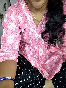 lovelygirl4567 online show from February 22, 3:07 am