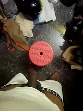 Snapshot of Bangalorious chatting on February 21, 6:15 pm Bangalorious online show from February 21, 6:15 pm