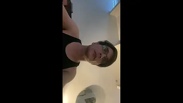 TylerXAnthony online show from October 30, 10:10 pm