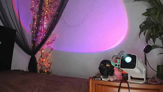 bronwgirl69 online show from October 30, 2:13 am