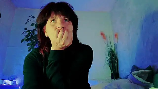 Snapshot of roxyyyrose chatting on November 14, 8:40 pm roxyyyrose online show from November 14, 8:40 pm