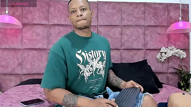 Josep Ston online show from November 10, 9:36 pm