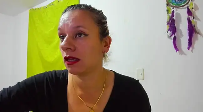 Snapshot of sofi_saliva2511 chatting on January 24, 5:21 pm sofi saliva2511 online show from January 24, 5:21 pm