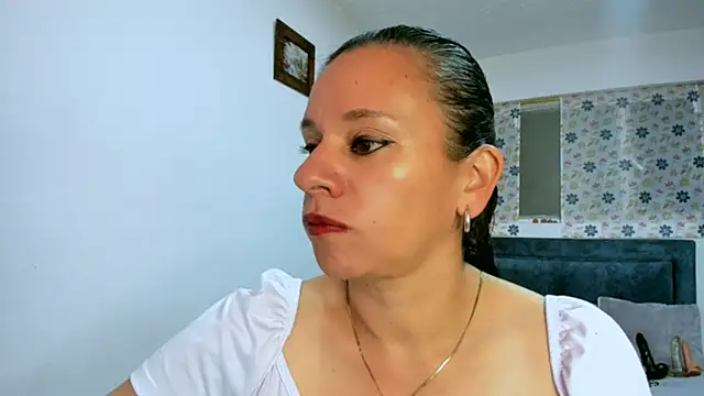 Snapshot of sofi_saliva2511 chatting on September 14, 5:23 pm sofi saliva2511 online show from September 14, 5:23 pm