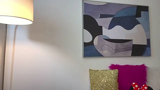 karina warthon online show from February 1, 9:51 pm