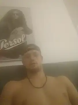 Snapshot of Hessebub chatting on October 16, 5:47 pm Hessebub online show from October 16, 5:47 pm