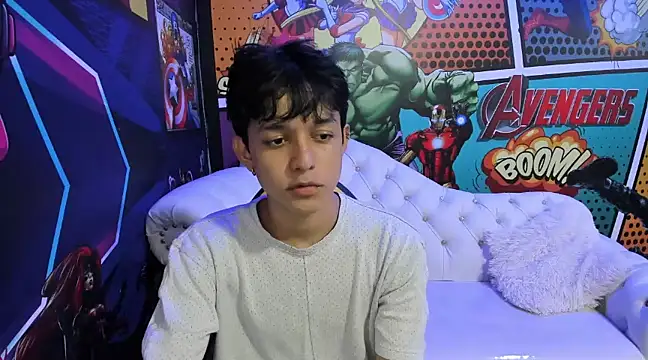 jisuscat online show from February 4, 7:33 pm