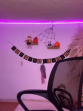 ariadna cooper online show from October 10, 4:11 am