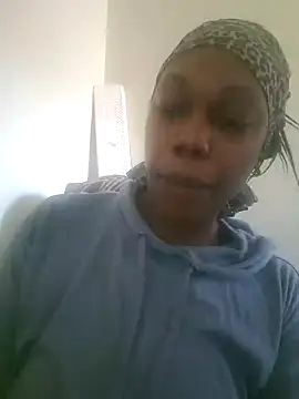 Snapshot of Looking4Jerries chatting on January 5, 4:59 pm Looking4Jerries online show from January 5, 4:59 pm