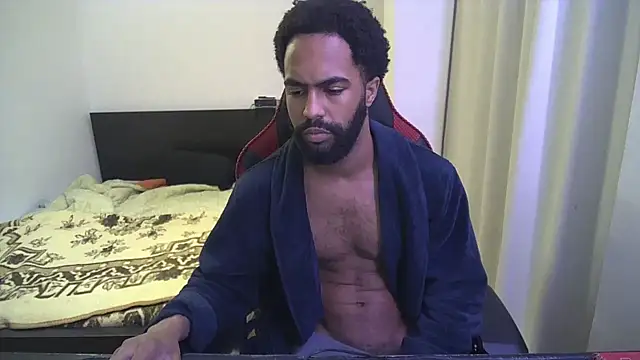 Snapshot of kevi_cocks chatting on February 22, 12:49 am kevi cocks online show from February 22, 12:49 am