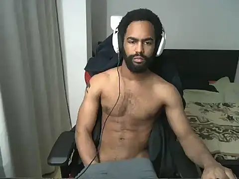 Snapshot of kevi_cocks chatting on February 26, 1:53 am kevi cocks online show from February 26, 1:53 am