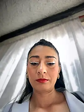 BELLA--26 online show from September 15, 1:33 pm