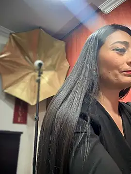 BELLA--26 online show from October 8, 1:42 pm