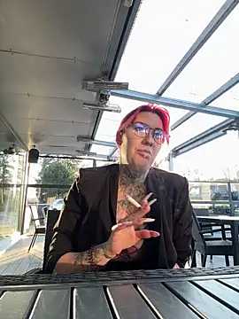 Mia-Fuchs online show from January 7, 2:51 pm