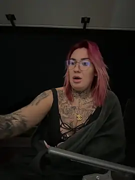 Mia-Fuchs online show from January 13, 9:09 pm