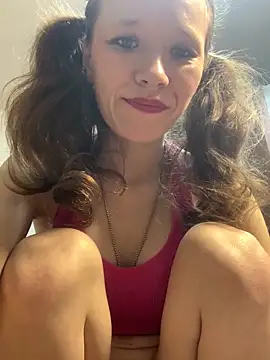 Snapshot of zasmin3 chatting on March 19, 11:57 pm zasmin3 online show from March 19, 11:57 pm