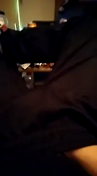 frankthefuck69 online show from March 13, 9:05 pm