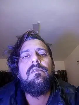 Snapshot of MAGNETICDADDY8 chatting on January 3, 10:51 pm MAGNETICDADDY8 online show from January 3, 10:51 pm