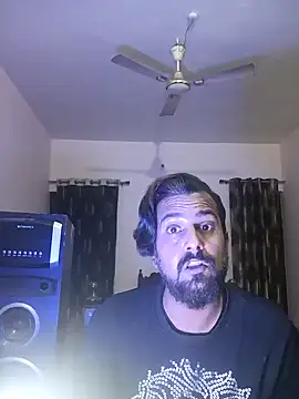 Snapshot of MAGNETICDADDY8 chatting on January 6, 6:10 pm MAGNETICDADDY8 online show from January 6, 6:10 pm