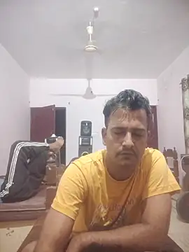 Snapshot of MAGNETICDADDY8 chatting on September 29, 1:16 pm MAGNETICDADDY8 online show from September 29, 1:16 pm