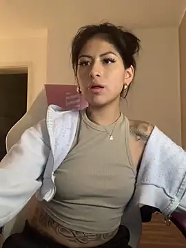 QueenFernanda online show from January 19, 7:58 pm