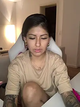 QueenFernanda online show from January 28, 9:19 pm