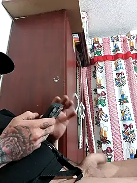 VDorseJHill6 online show from February 23, 8:12 am