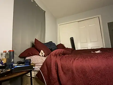 Yoshibaby2670 online show from March 13, 9:21 am