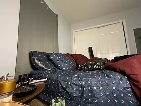 Yoshibaby2670 online show from March 22, 2:05 am