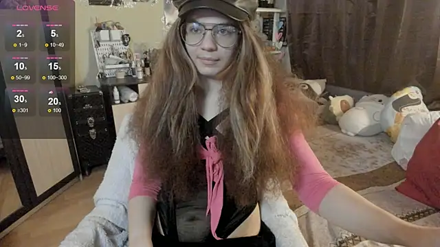 Snapshot of alexiamaleax chatting on November 16, 3:45 am alexiamaleax online show from November 16, 3:45 am