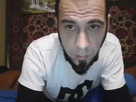 Snapshot of AlferezzSolvajo chatting on February 4, 8:49 pm AlferezzSolvajo online show from February 4, 8:49 pm