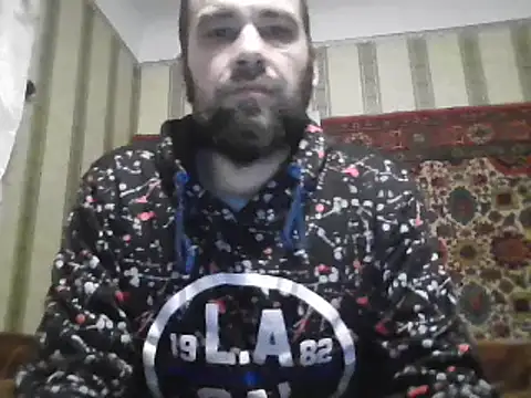 Snapshot of AlferezzSolvajo chatting on February 20, 9:42 pm AlferezzSolvajo online show from February 20, 9:42 pm