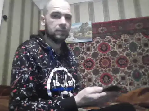 Snapshot of AlferezzSolvajo chatting on March 4, 3:15 pm AlferezzSolvajo online show from March 4, 3:15 pm