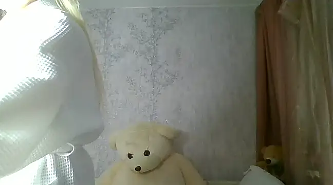 Snapshot of Mariana_har777 chatting on January 7, 3:44 pm Mariana har777 online show from January 7, 3:44 pm