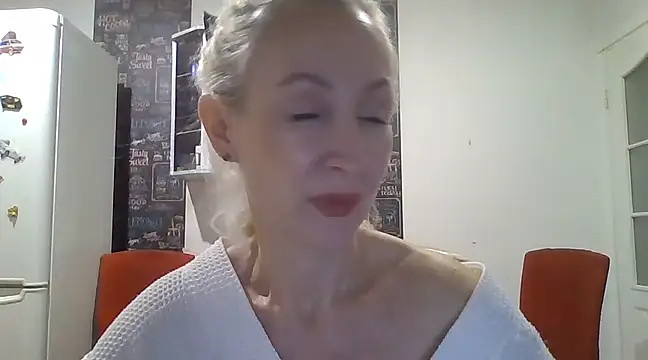 Snapshot of Mariana_har777 chatting on January 23, 12:04 am Mariana har777 online show from January 23, 12:04 am